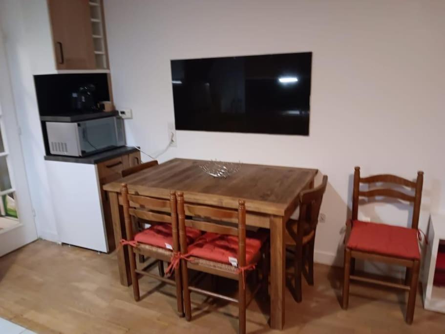 Apartamento La Citadine, Paris A 10 Minutes Par Le Metro 8 Maisons-Alfort Exterior foto