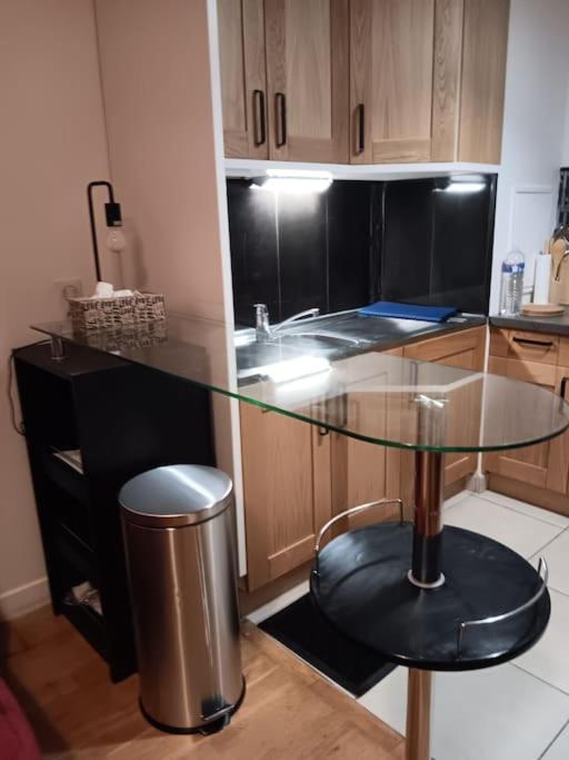 Apartamento La Citadine, Paris A 10 Minutes Par Le Metro 8 Maisons-Alfort Exterior foto
